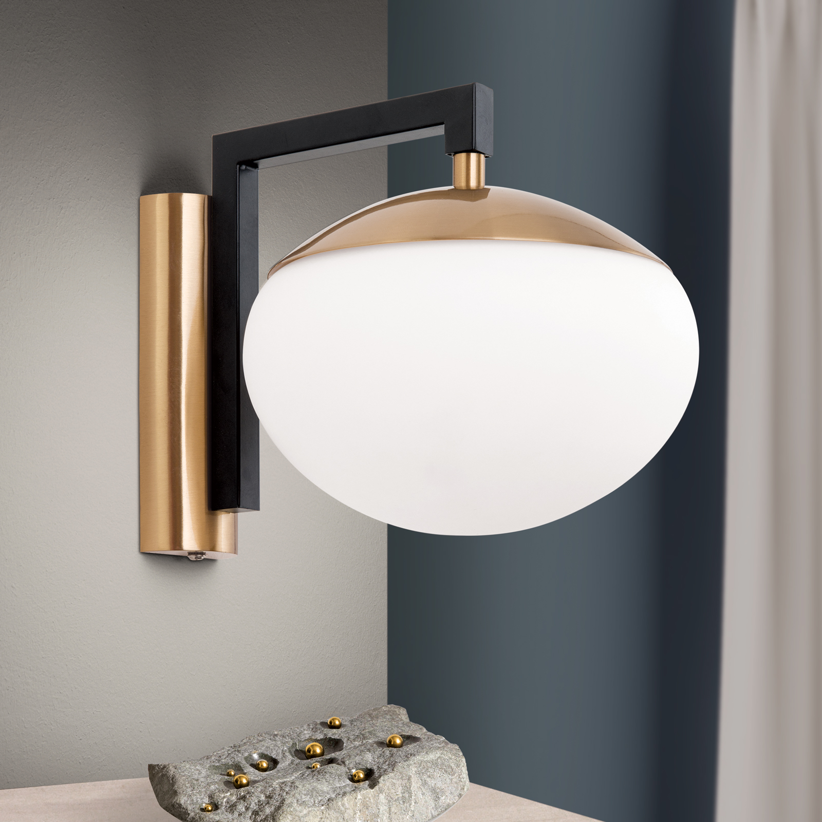 Wall light JOSEPHINE, Ø 18cm, black